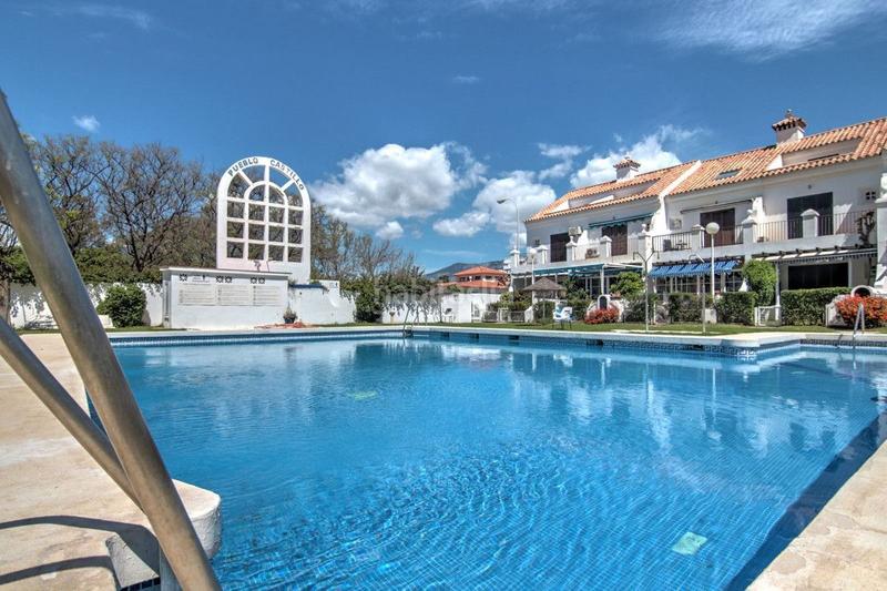 Foto 82e96d33-0982-4bdd-ab40-4dc813ce2194. Casale con riscaldamento piscina in Castillo Sohail - Myramar Fuengirola