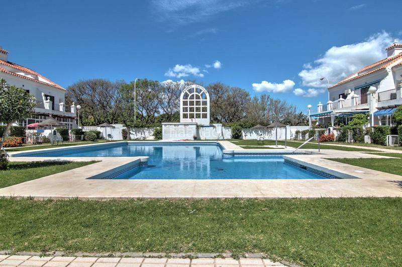 Foto 74ecbe7b-4540-42e5-81e4-86ff7431778d. Masía en Castillo Sohail - Myramar Fuengirola