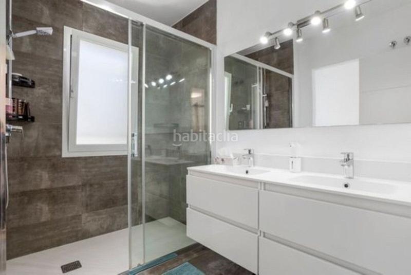 Foto b54d0aa6-0682-425a-aeb2-eb6ec947ac4a. Casa con riscaldamento in Zona Calvario Estepona