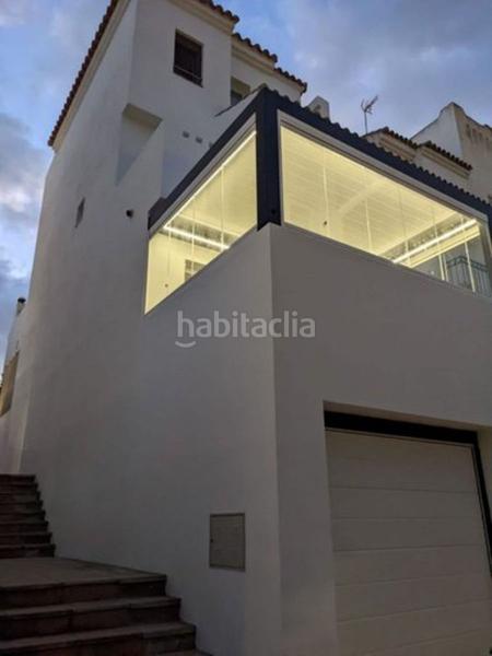 Foto cf22673a-16ae-4ce8-898c-b332ebeb761c. Casa con riscaldamento in Zona Calvario Estepona
