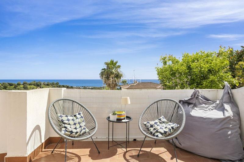 Foto 39fa0797-3f59-4457-927e-6b86d06e3af4. Casa en Calahonda Mijas