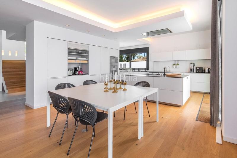 Foto ff6b9657-6419-4e84-8a95-d6c4235304ba. Chalet en Costabella Marbella