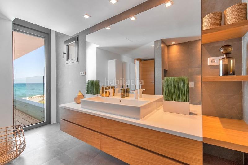 Foto 9ed2b2bf-054c-4c67-8a15-aa385b774044. Chalet con piscina in Costabella Marbella