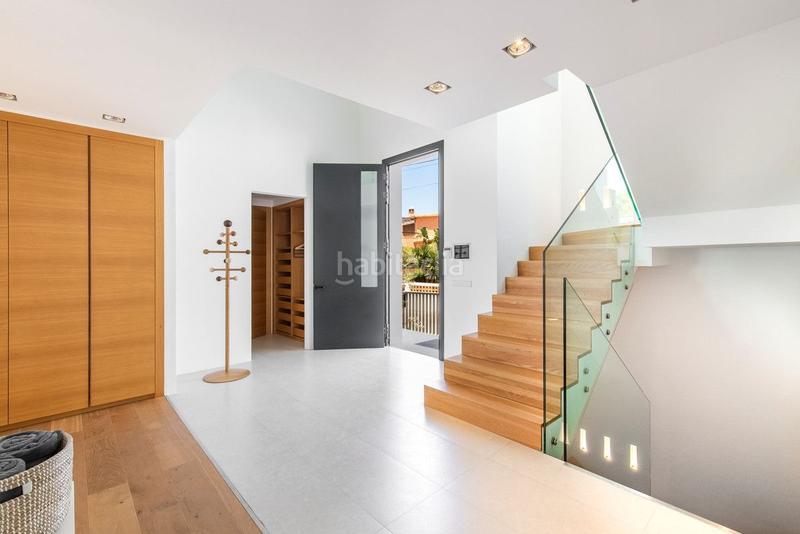 Foto f895d24c-a177-4789-b18e-67ce8f9e2d4d. Chalet con piscina in Costabella Marbella