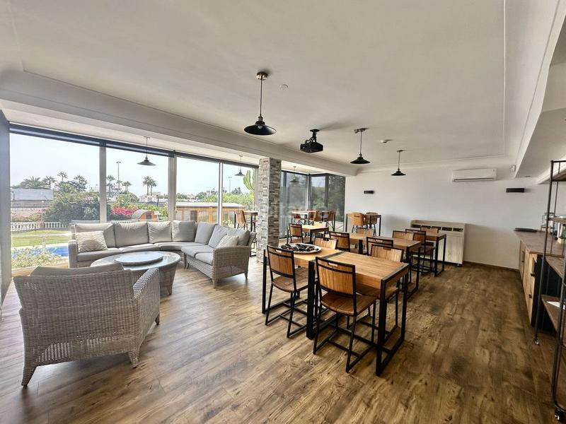 Foto 470282cf-6a96-40f6-bd1f-d4511be00a81. Chalet con riscaldamento piscina in El Faro de Calaburra - Chaparral Mijas