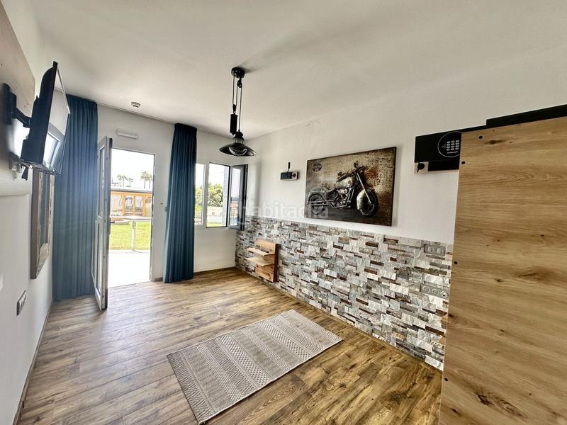 Foto c2f7d67a-d600-4d68-87d3-4d487139f638. Chalet con riscaldamento piscina in El Faro de Calaburra - Chaparral Mijas