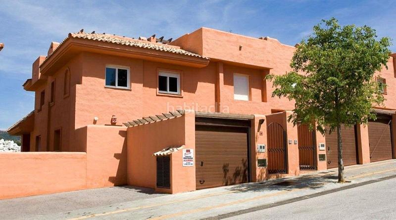 Foto 37a66497-bd19-4671-8be6-02217a9e114b. Haus mit pool in Cabopino - Artola Marbella