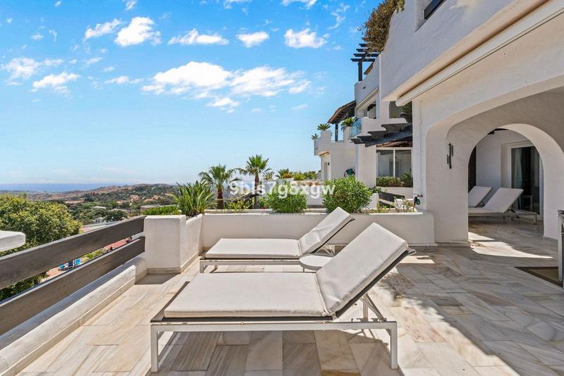 Foto 3a27c28a-e15b-45f3-8c97-c9cd89380301. Apartament amb calefacció piscina a Santa María Marbella