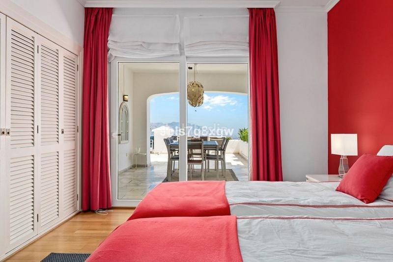 Foto 3a04d6eb-f4fd-494b-bb23-dc5bff5bfd2c. Apartamento en Santa María Marbella