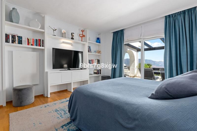 Foto a1dc4954-2442-4c15-88ee-c386609552f0. Apartamento en Santa María Marbella