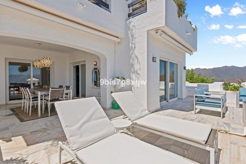 Foto ae7d75c7-1560-4e6a-810f-928a0eb7ba3d. Apartamento en Santa María Marbella