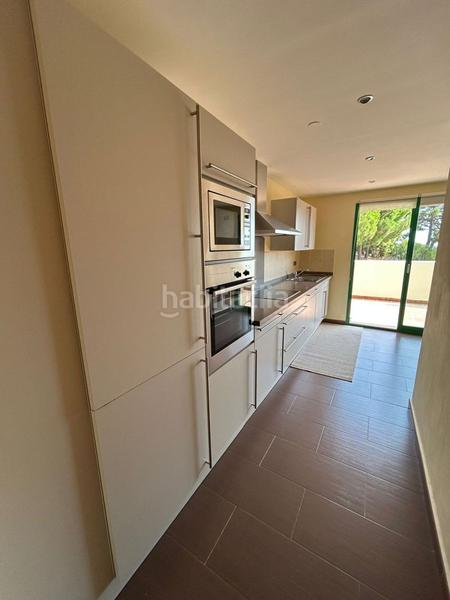 Foto 98e0e0f3-d0fa-4fad-8e18-4184e36b3783. Piccolo appartamento con riscaldamento piscina in Estepona