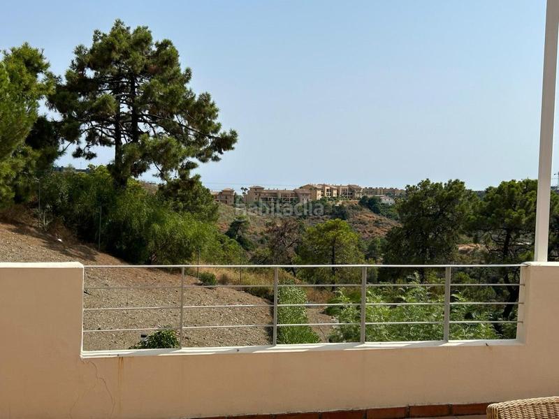 Foto c4c3ab01-b2f7-423d-8e8b-d29ab2a3cdcb. Piccolo appartamento con riscaldamento piscina in Estepona