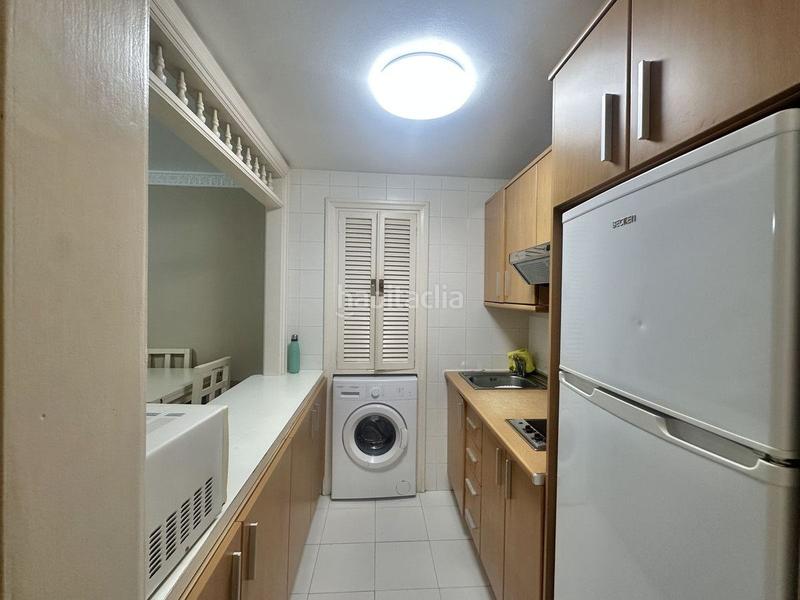 Foto 3d85e8c2-4e3d-49c6-8946-0a01e5bb7e6c. Apartment with pool in Playa Bajadilla - Puertos Marbella