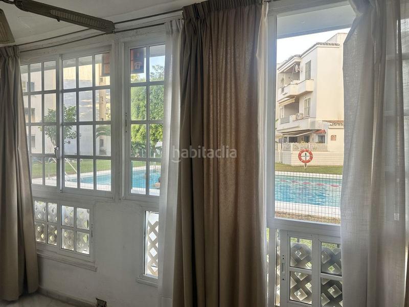 Foto e66f13a2-99a7-4060-af6b-3847ecae2175. Apartment with pool in Playa Bajadilla - Puertos Marbella