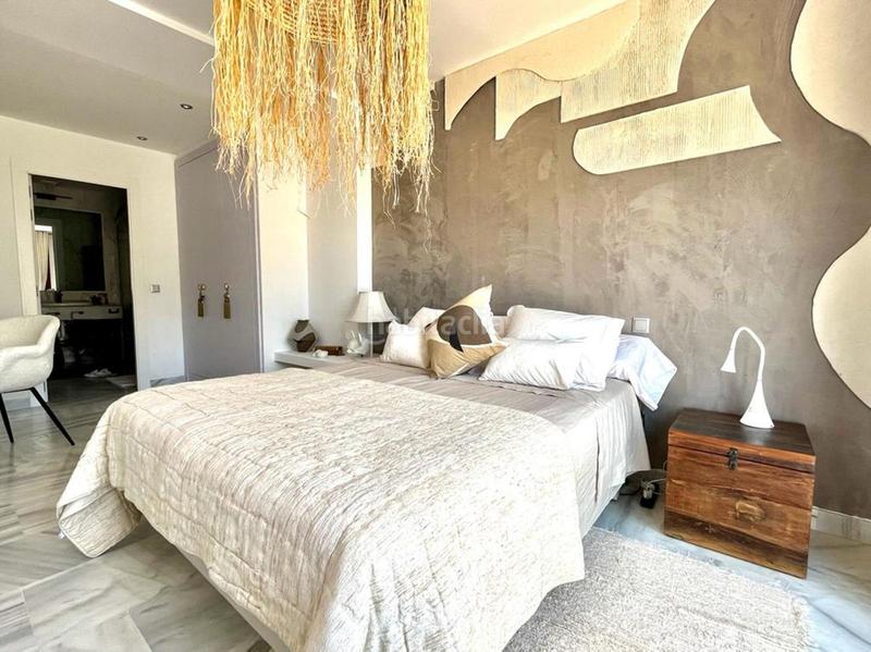 Foto 57d4a332-092f-46a4-a9a8-adc5ead65679. Penthouse with parking pool in Los Flamingos Benahavís