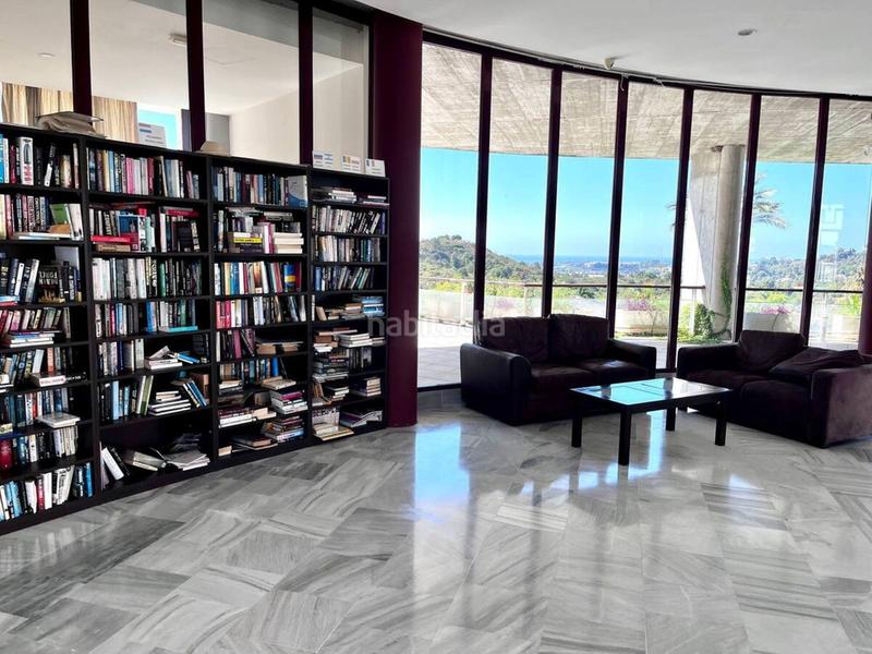 Foto ef4e642d-bb93-4aa8-a5b1-ce14a59d7944. Penthouse with parking pool in Los Flamingos Benahavís