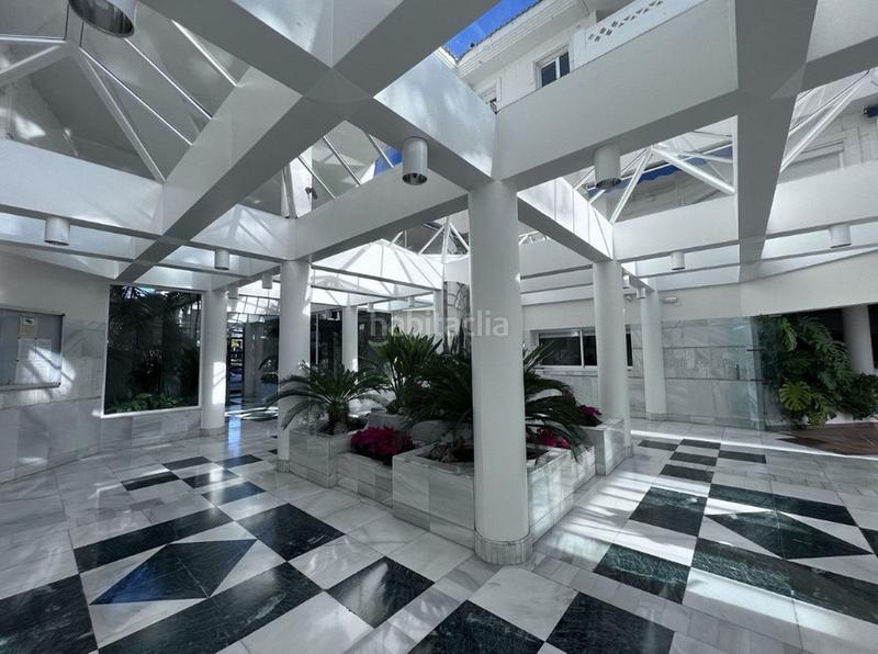 Foto a452bf92-514a-4b40-8a57-ad635fe53b00. Apartament amb calefacció piscina a Centro Estepona