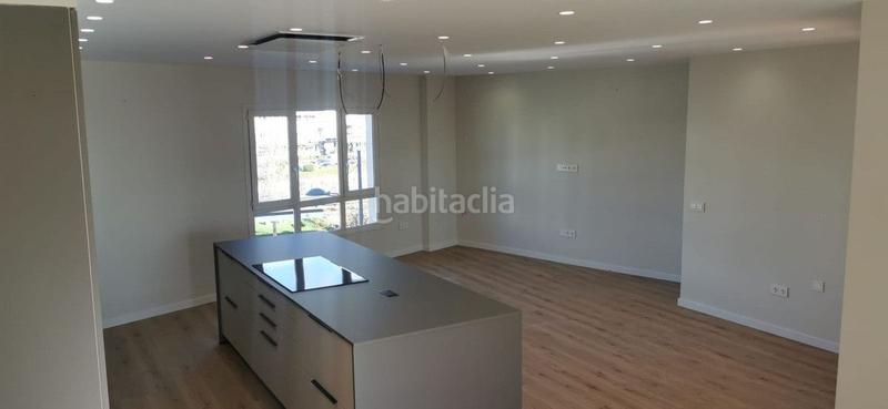 Foto 496996ba-7ac5-4bf4-bacd-9d6da6d57792. Apartment with heating pool in Centro Estepona