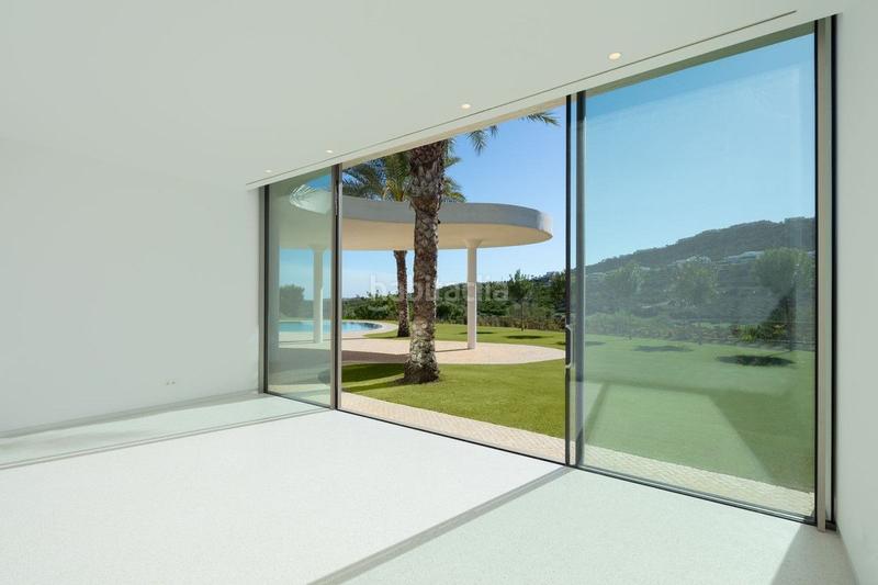 Foto c71dba6d-9650-46a3-8729-d149a273bbe7. Chalet con riscaldamento piscina in Centro Histórico Málaga