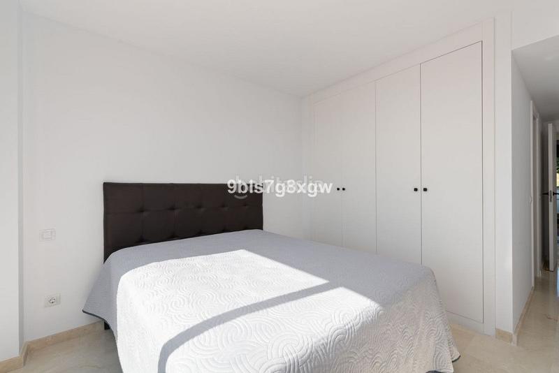 Foto 0b73a83b-b536-4681-9a53-6f8437f015a6. Apartamento en Centro Estepona