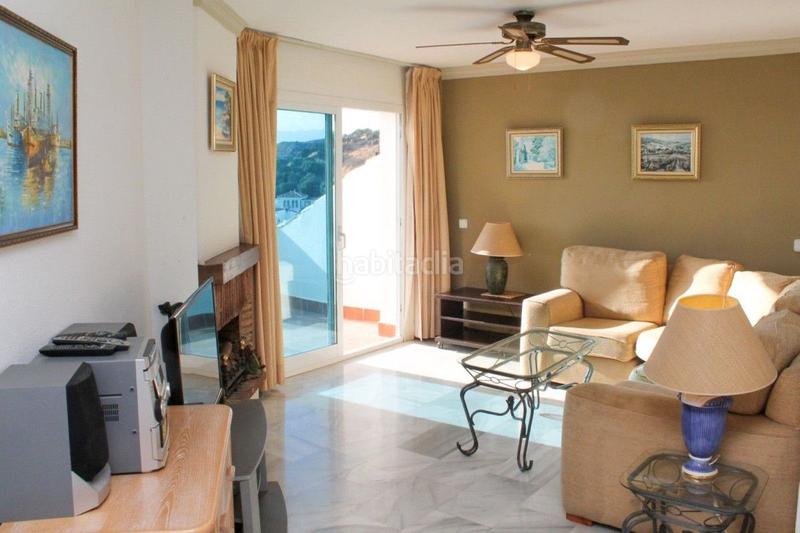 Foto 8a281089-c5e7-473d-bc29-15e4d9bb8e31. Apartament amb piscina a Calahonda Mijas