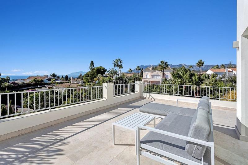 Foto 83a2abea-5efe-4e68-a968-fbc8f5dcdb6b. Chalet with heating pool in El Rosario - Ricmar Marbella