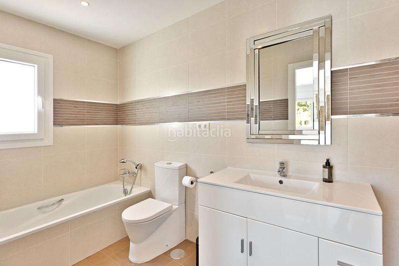 Foto 406f1d95-4c27-470a-8671-5c73f61cda34. Chalet avec chauffage piscine dans El Rosario - Ricmar Marbella