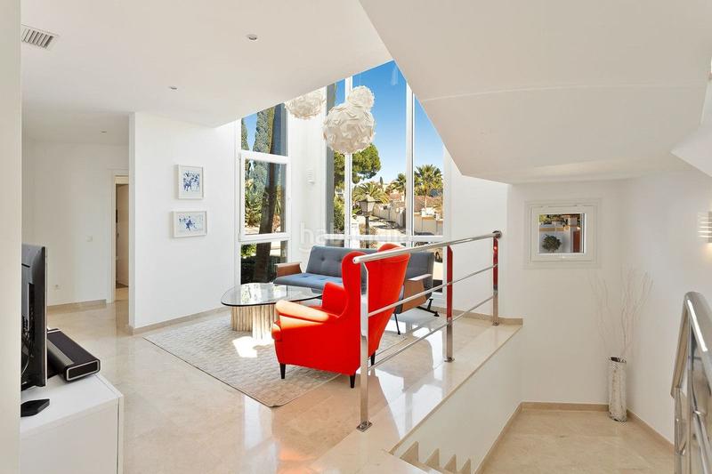 Foto 77a77e43-c716-4c4e-b4d9-e8898f50738d. Chalet avec chauffage piscine dans El Rosario - Ricmar Marbella