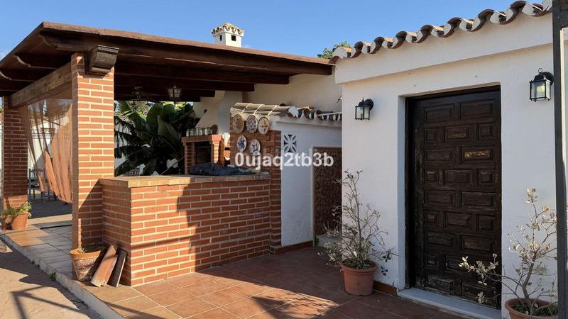 Foto 101c60f3-5c2a-4219-95b2-6e1f5b7c195c. Residential plot in Las Lomas Estepona