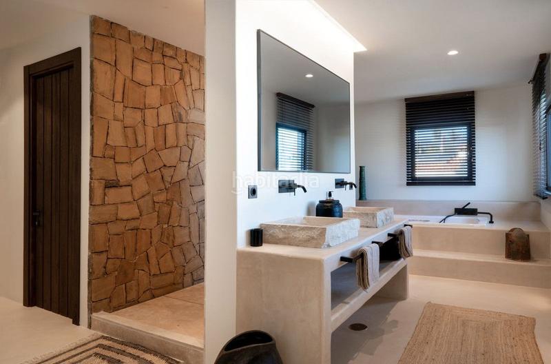 Foto a2428c7c-fdab-46a0-be5f-d81ae64d4dc7. Xalet a Santa María Marbella