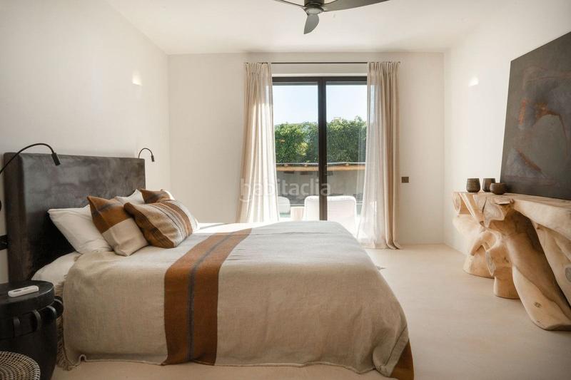 Foto b735d423-f471-44c2-b080-8038bc79ba97. Xalet a Santa María Marbella