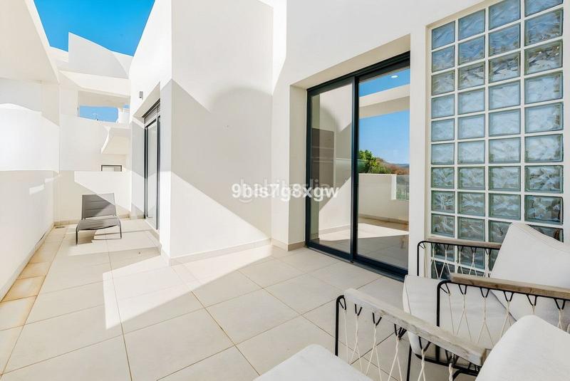 Foto ace56ace-92b9-40f4-9d85-d36fb94dde4c. Appartement mit pool in Casares golf - Casares del sol Casares