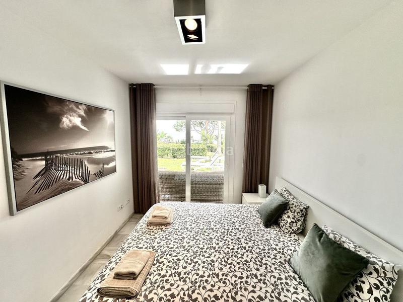 Foto 04b82cfc-31ca-45d9-9055-7ad7d8f48944. Appartement mit heizung pool in Calahonda Mijas