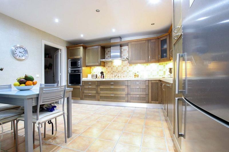 Foto 71d3a073-11cb-42a5-8eb0-5f221707fcd3. Apartment with pool in Nueva Andalucía centro Marbella