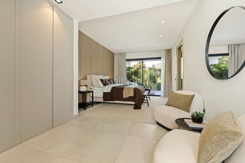 Foto 316431c8-73cf-481b-8f05-ba8b2f1b9796. Chalet with pool in Nueva Andalucía centro Marbella