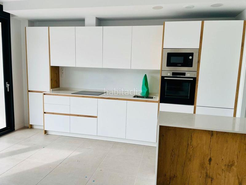 Foto eedf2585-6cb3-4bdb-aaf3-1dcbdaf44495. Apartament amb calefacció piscina a Zona Calvario Estepona