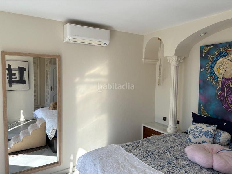 Foto f0c0f634-8bb8-45f9-8b2a-2fde8a7cbe08. Chalet with pool in Santa María Marbella