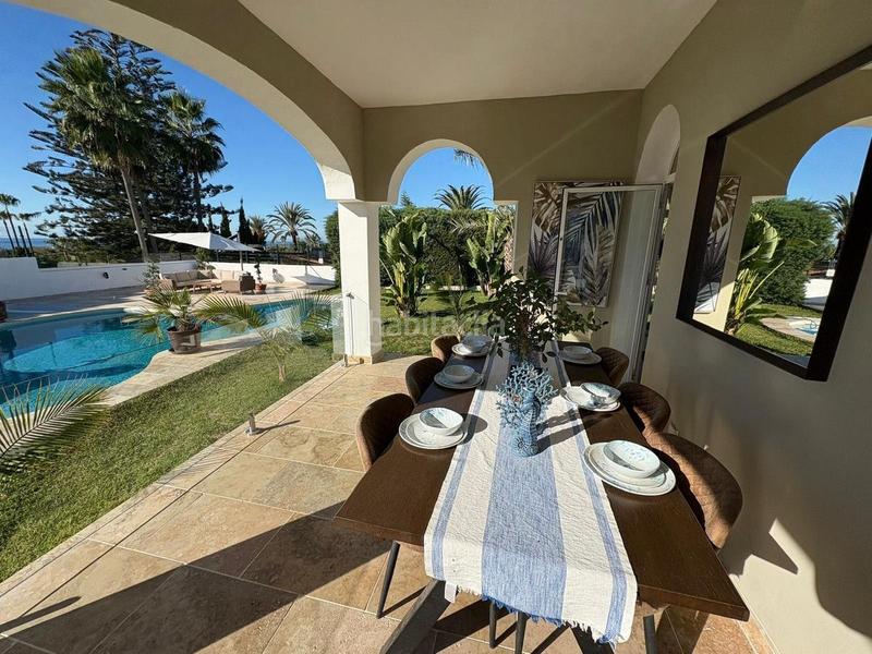 Foto a788ca40-97ab-408d-bbbd-31b81526d724. Chalet con piscina in Santa María Marbella