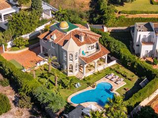 Chalet in Santa María