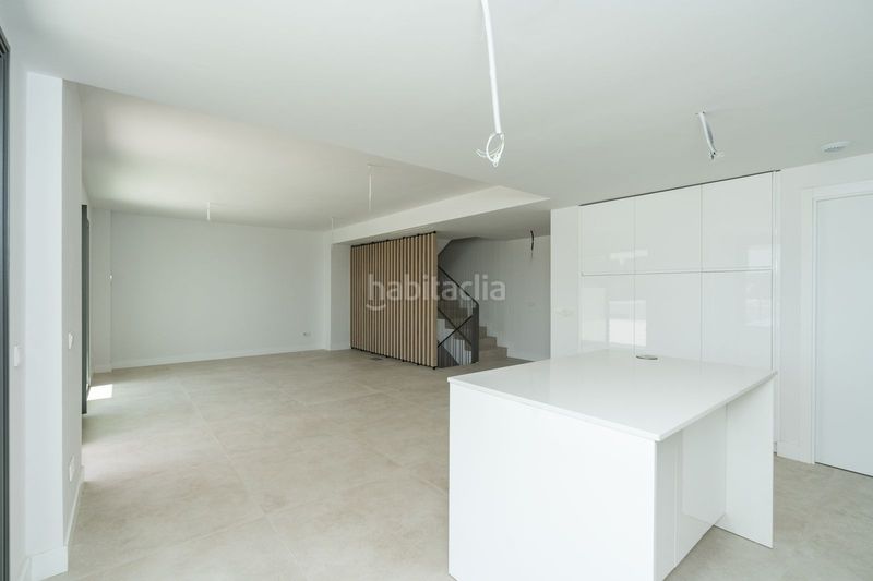Foto f6722491-1a9e-4a71-ae63-8bb0c3327b3b. Casa adossada amb aparcament a Fuente Alegre - El Chaparral - Los Morales Málaga
