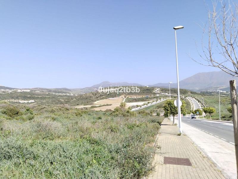 Foto 5bc5fcbb-547e-4faa-a2e4-9bf0e58439cc. Terreny residencial a Casares golf - Casares del sol Casares