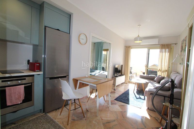Foto b97d8473-0129-4807-a684-9d7086fbe77a. Apartament a Elviria Marbella