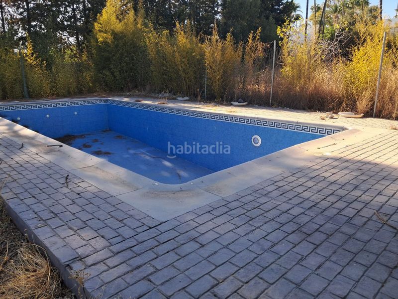 Foto 13152f7f-7c43-4a2c-aa19-f2d015ca5241. Casa amb piscina a El Velerín Estepona