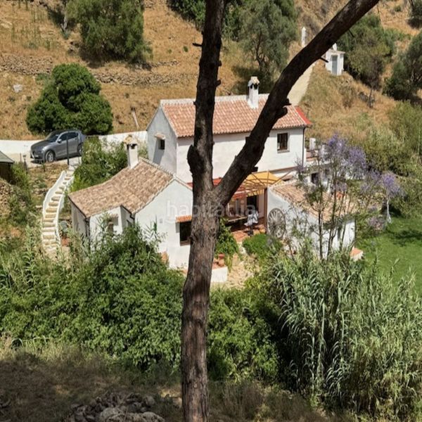 Foto b6743cf6-db71-4635-8dcb-f2e4c2b6e624. Wohngrundstück in Casares pueblo Casares