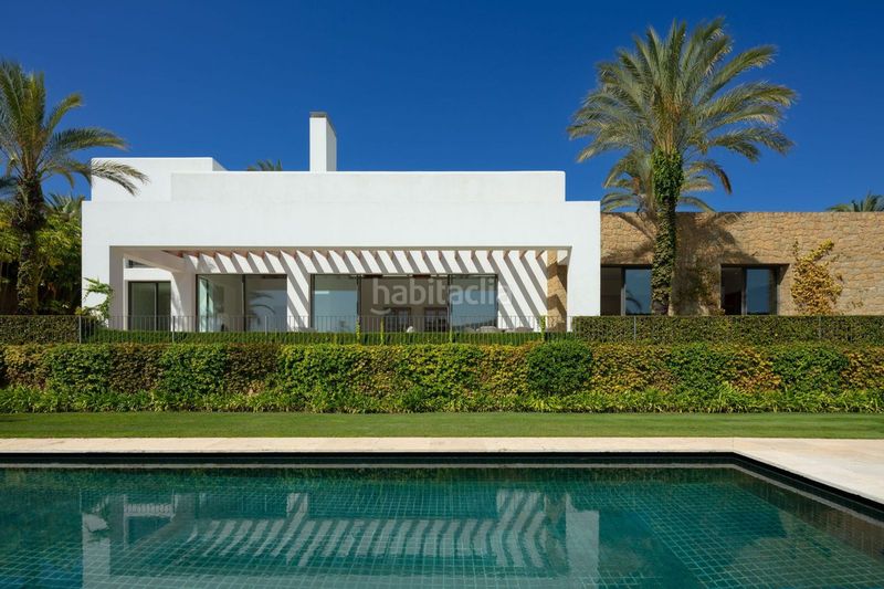 Foto 1653b2f8-0fb9-479c-944f-64ffe19c5188. Casa amb piscina a bahía de Casares Casares