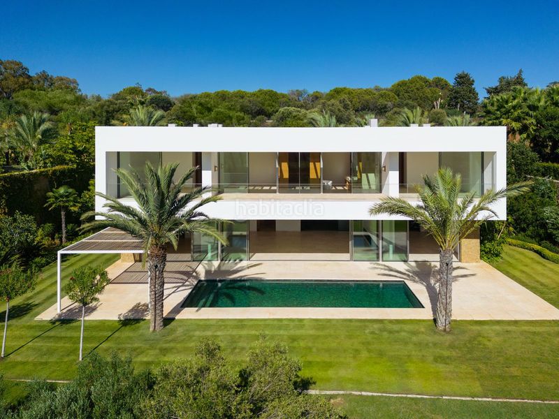 Foto e64e5368-e97b-40b8-810a-9f6f4b7cea7c. Casa amb piscina a bahía de Casares Casares