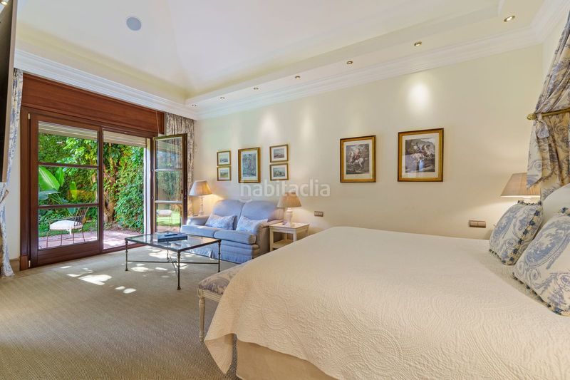 Foto 8dd2b6cf-0709-479d-88cd-b3ed94a58208. Casa amb aparcament piscina a Guadalmina Baja Marbella