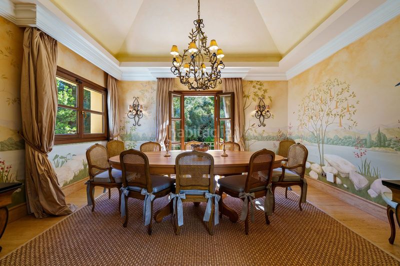 Foto f27ab1a5-6025-45f9-9c2b-a87fcfc4cdb6. Casa amb aparcament piscina a Guadalmina Baja Marbella