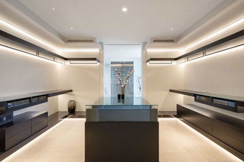 Foto b6cd3701-d4b0-47dc-b501-fc8c7f0bcbd4. Casa amb aparcament piscina a los arqueros - puerto del almendro Benahavís